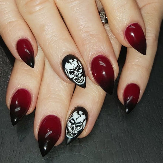 Les ongles chics et rock d'Annie - manucure à Kingersheim, proche Mulhouse