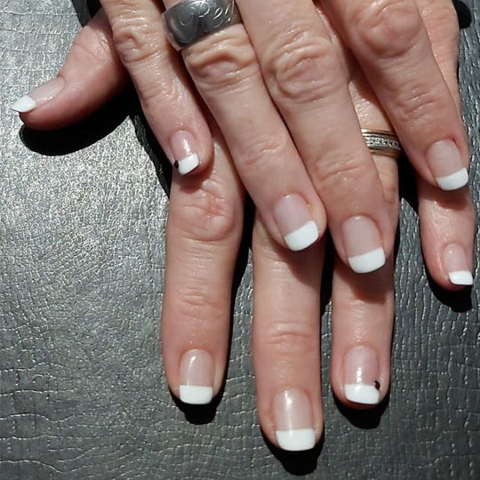Les ongles chics et rock d'Annie - manucure à Kingersheim, proche Mulhouse